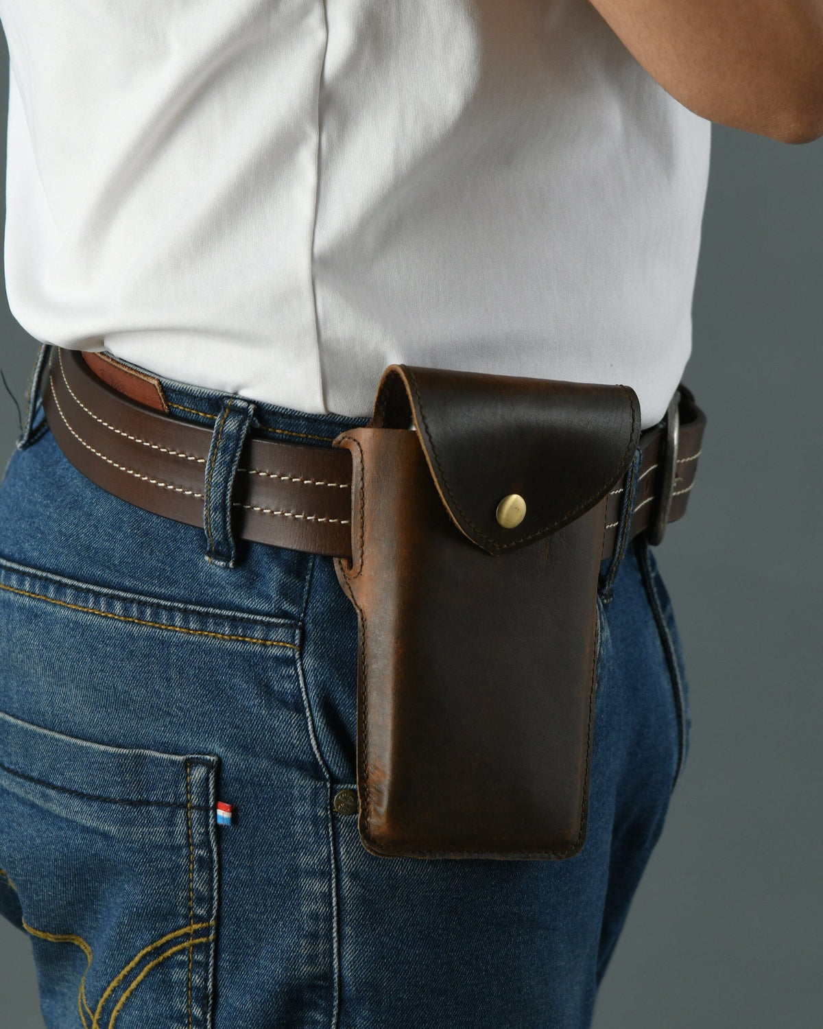 Classy Leather Bags Mobile Holster Case- Dark Brown - AVBL MRKT (4)