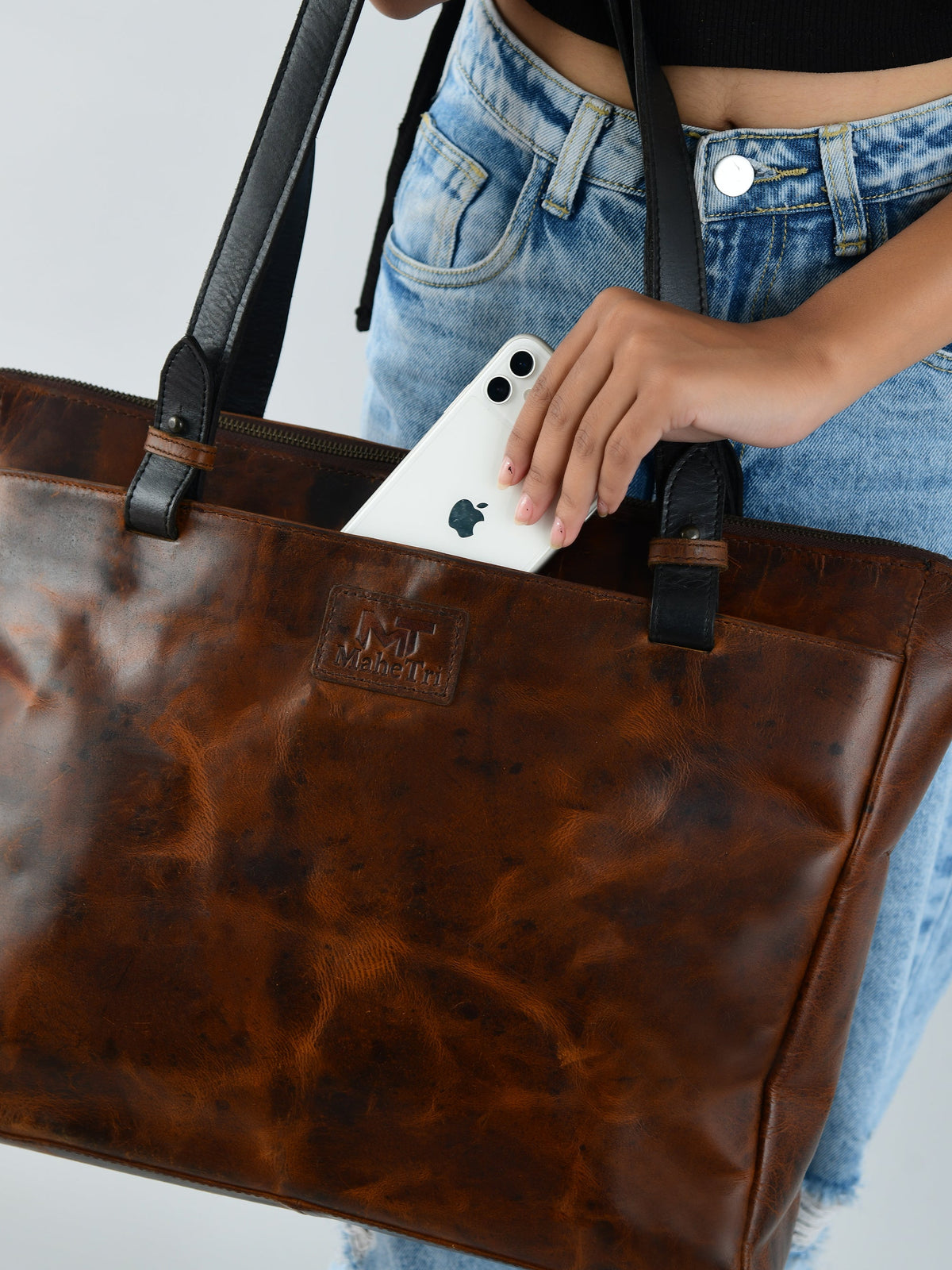 Classy Leather Bags Portland Leather Tote with Zipper - AVBL MRKT (5)