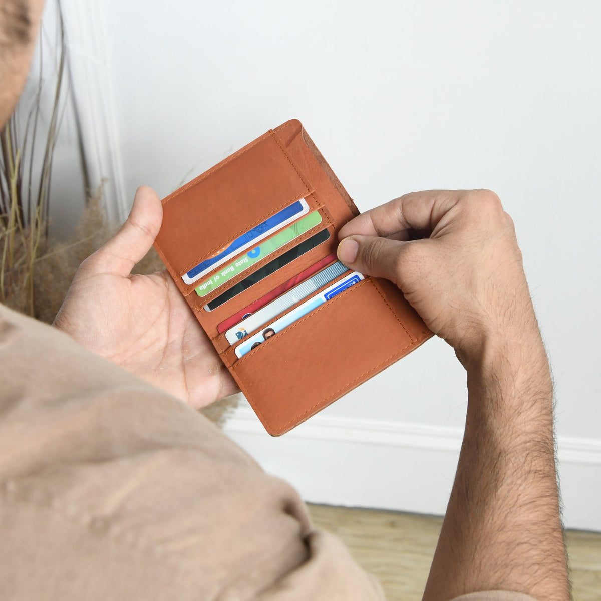 Classy Leather Bags Solomon Slim Bi-fold Wallet - AVBL MRKT (4)