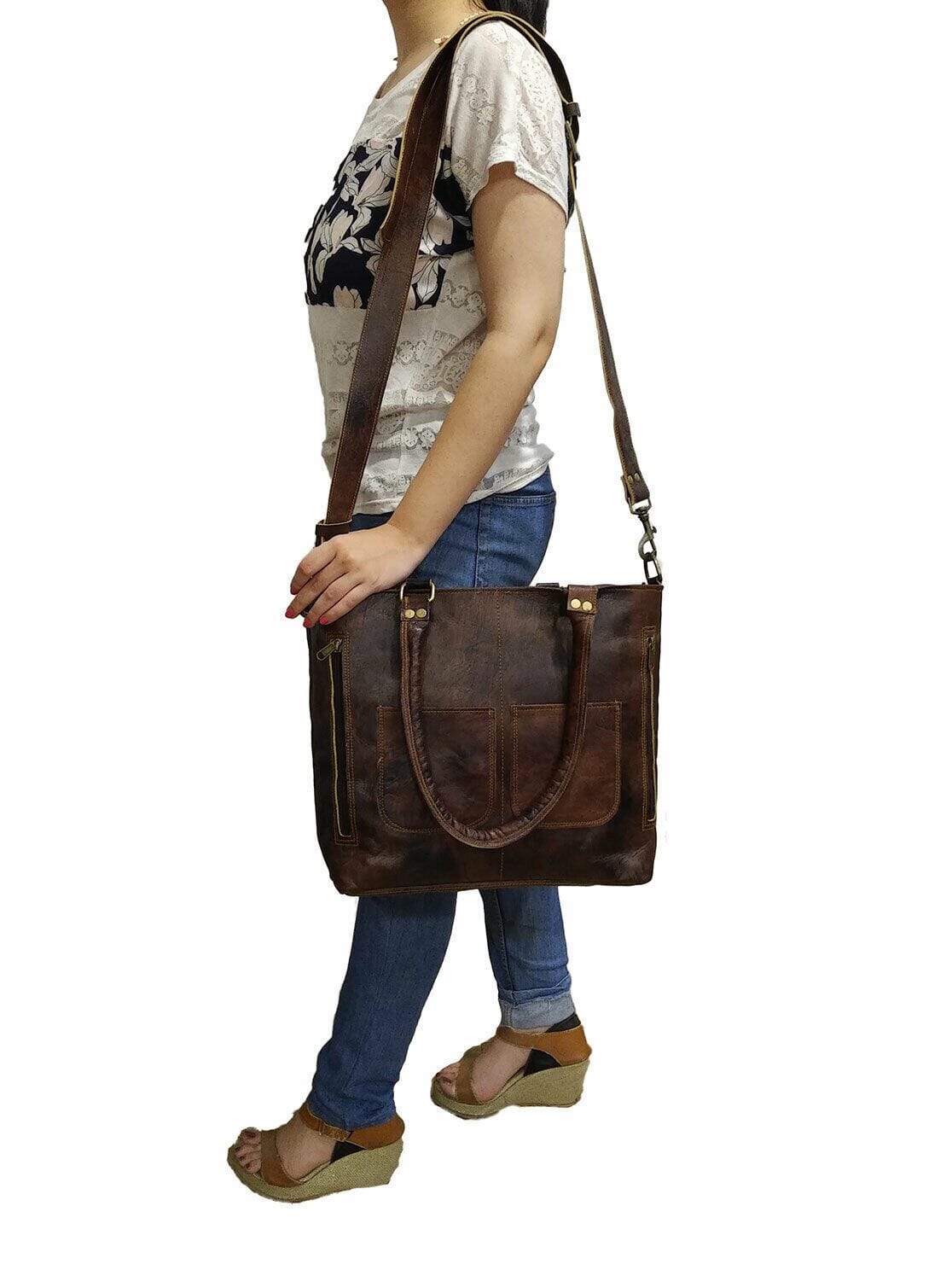 Classy Leather Bags The Astoria Tote - AVBL MRKT (3)