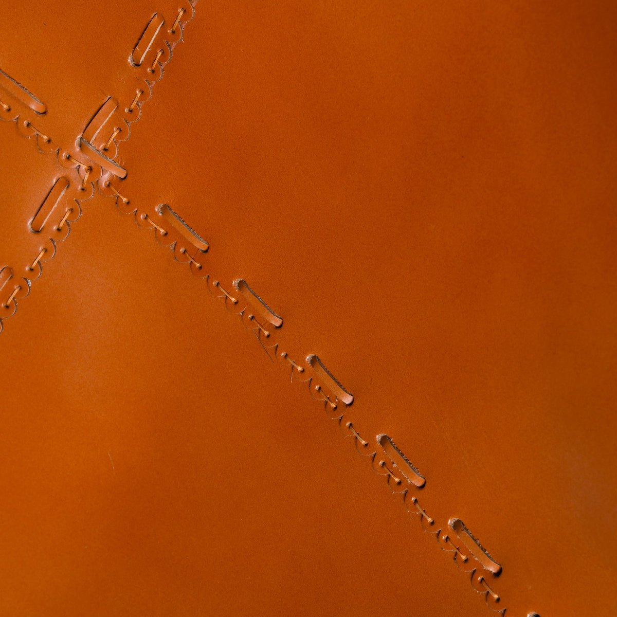 Classy Leather Bags The Comforter Butterfly Chair - AVBL MRKT (7)