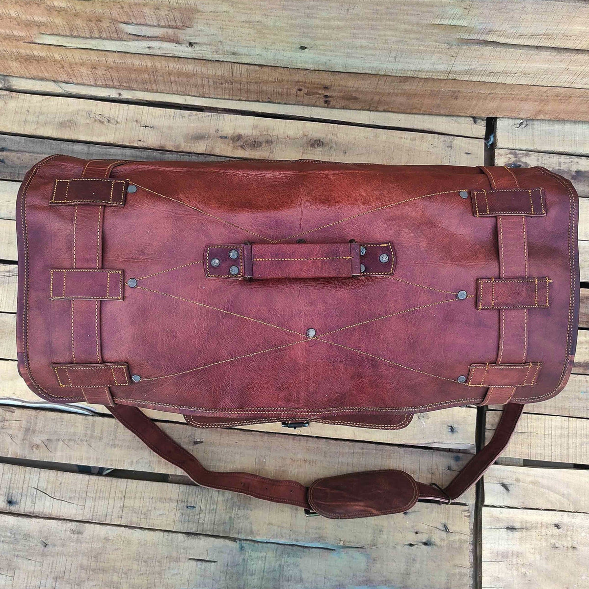 Classy Leather Bags The Harrison Duffel - AVBL MRKT (6)