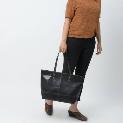 Classy Leather Bags The Kim Tote Bag- Black - AVBL MRKT (3)