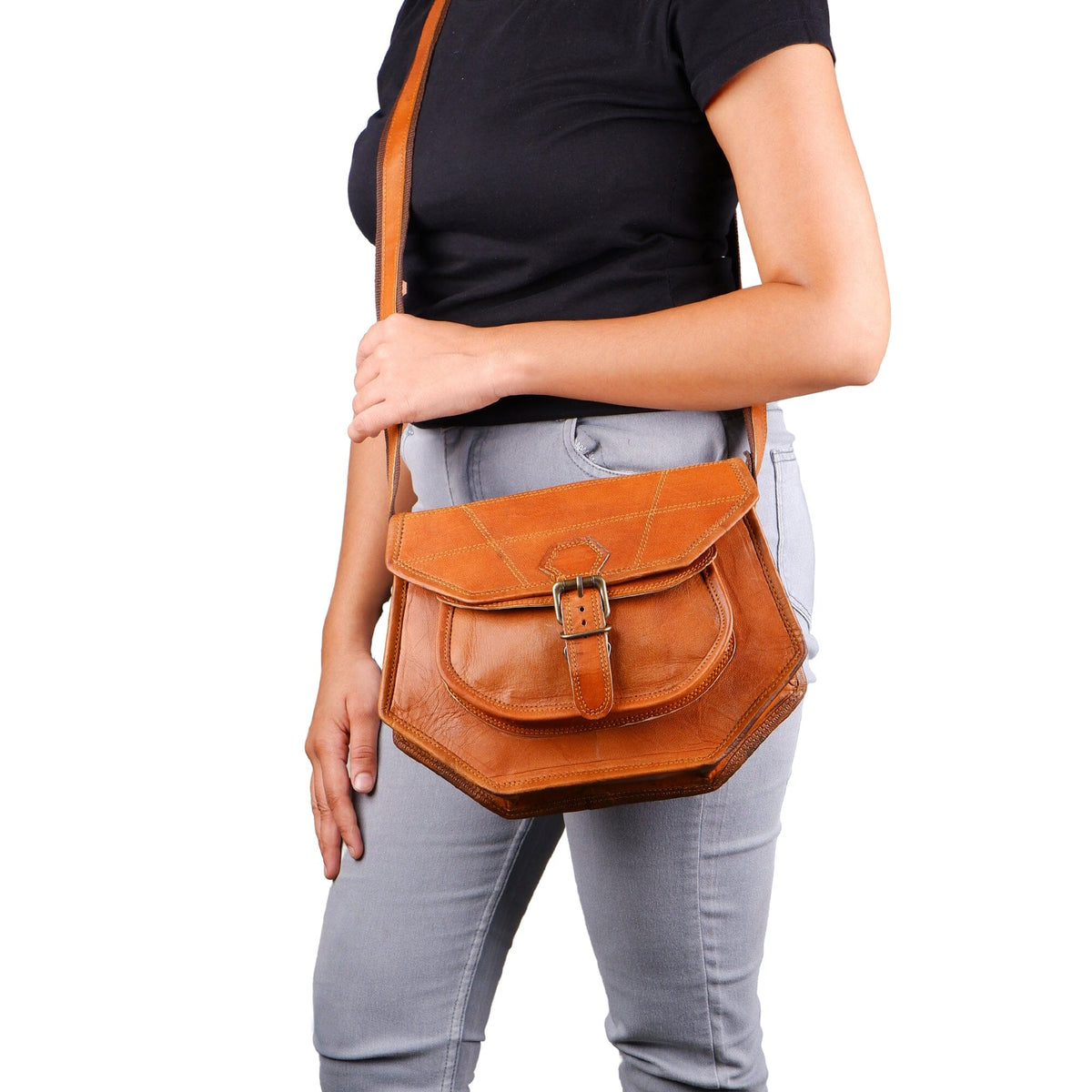 Classy Leather Bags The Maxwell Satchel - AVBL MRKT (2)