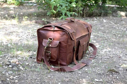 Classy Leather Bags The Peterson Leather Duffle - AVBL MRKT (8)