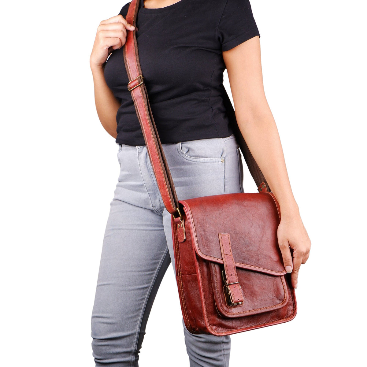 Classy Leather Bags The Salford Crossbody - AVBL MRKT (2)