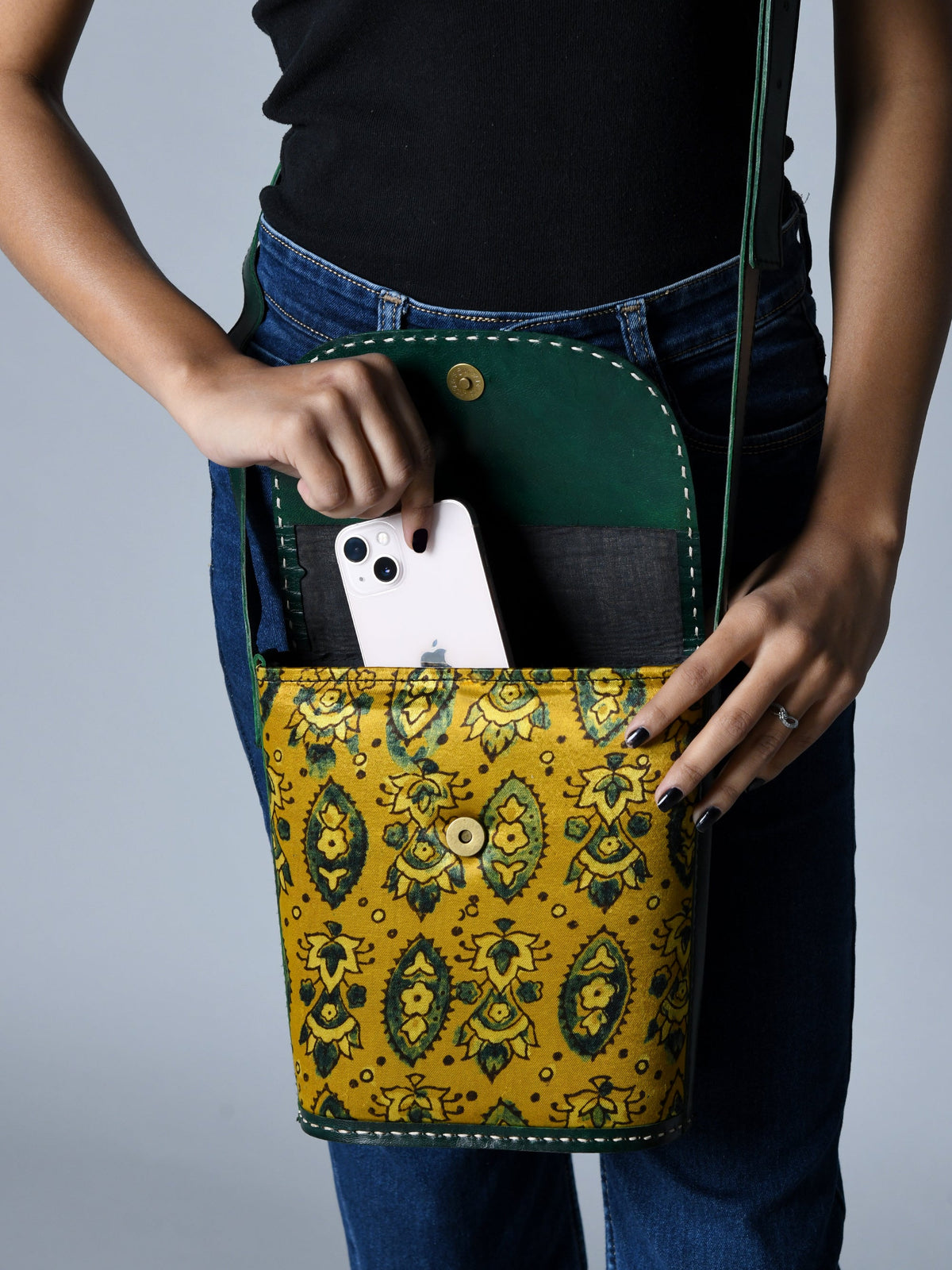 Classy Leather Bags Vibrant Heritage Ajrakh Satchel - AVBL MRKT (7)