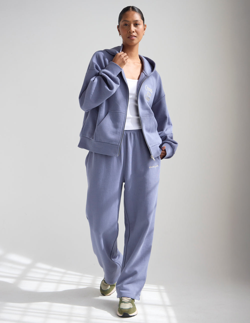 Elevated Faith Basics Plum Wide Leg Sweatpant - AVBL MRKT (2)