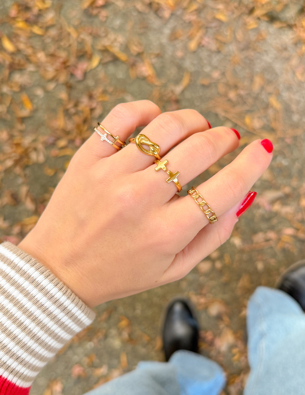 Elevated Faith Chain Ring - AVBL MRKT (2)