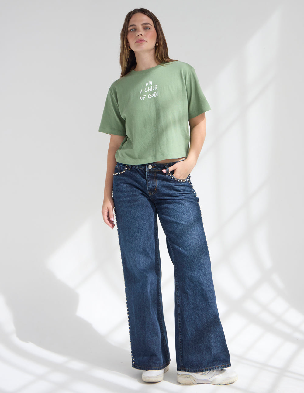 Elevated Faith Child of God Cropped Women's Tee - AVBL MRKT (3)