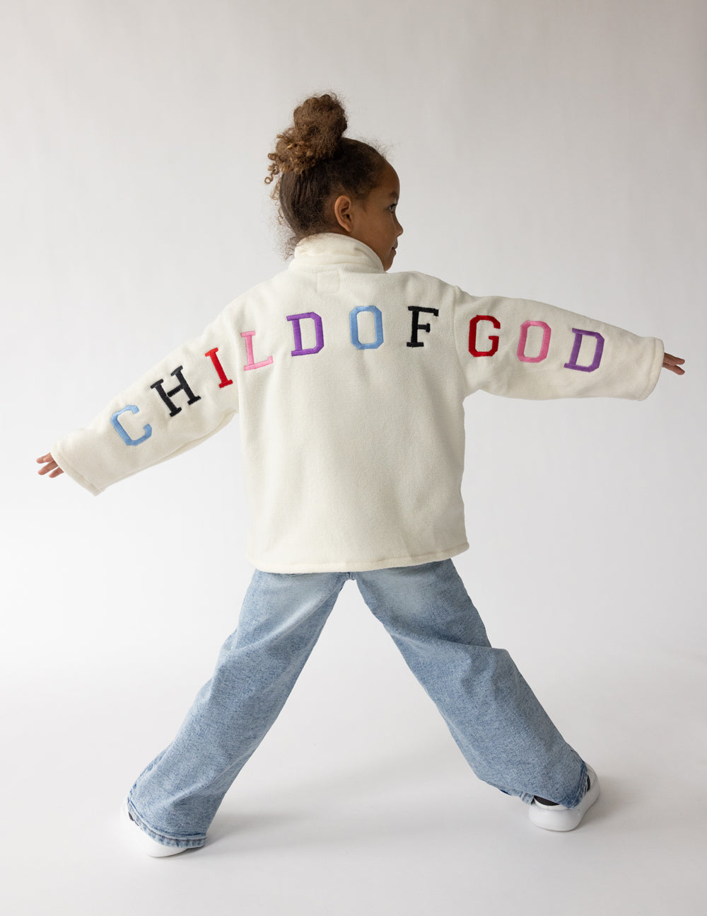 Elevated Faith Child of God Fleece Kids Pullover - AVBL MRKT (6)
