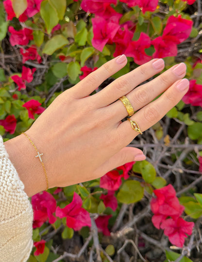 Elevated Faith Dainty Gem Cross Link Bracelet - AVBL MRKT (3)
