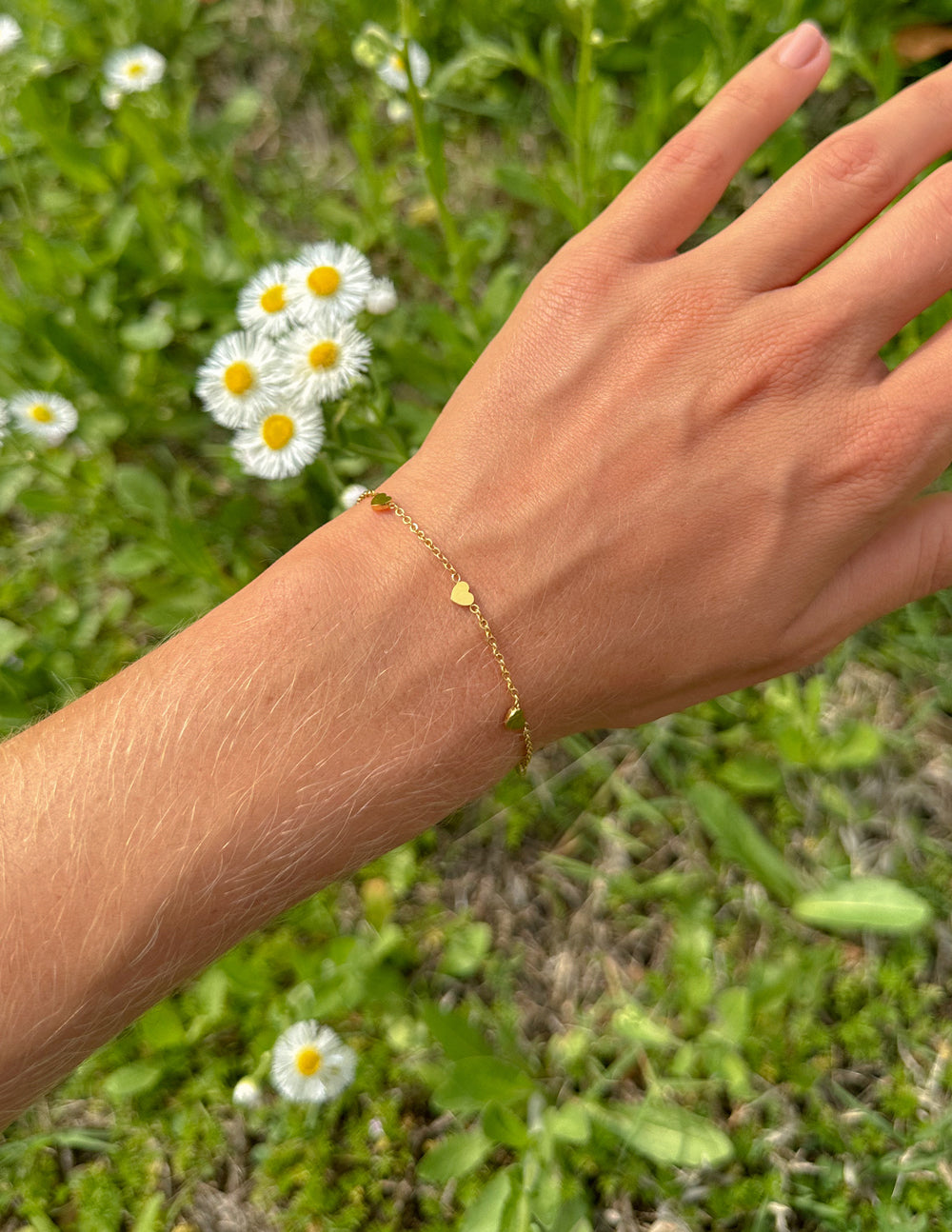 Elevated Faith Dainty Heart Bracelet - AVBL MRKT (4)