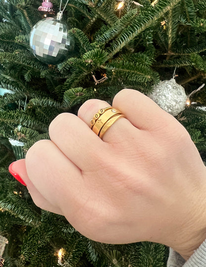 Elevated Faith Dainty Vine Ring - AVBL MRKT (3)