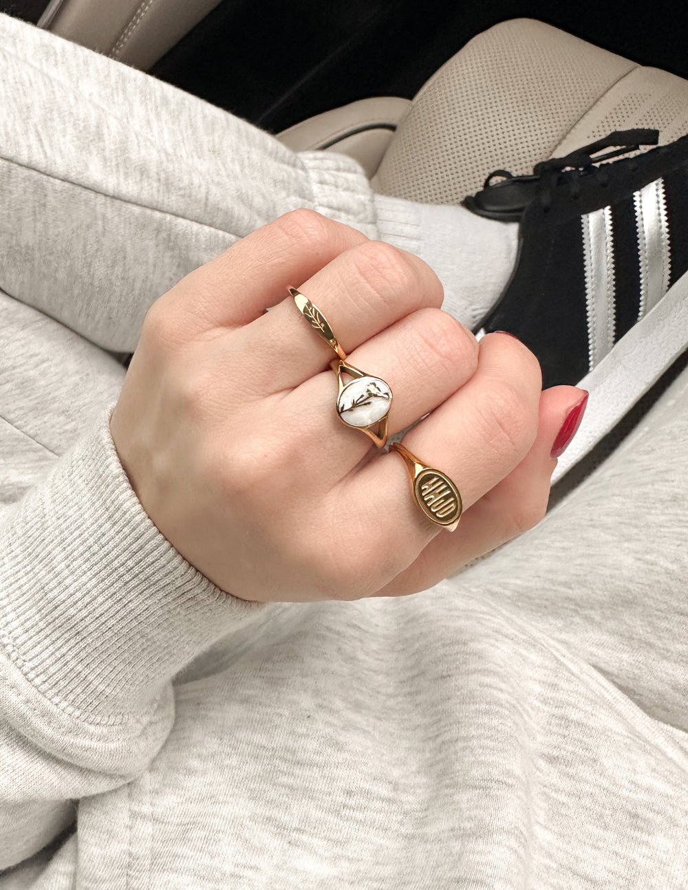 Elevated Faith Dainty Vine Ring - AVBL MRKT (4)