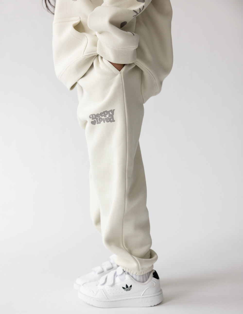 Elevated Faith Deeply Loved Kids Sweatpant - AVBL MRKT (5)