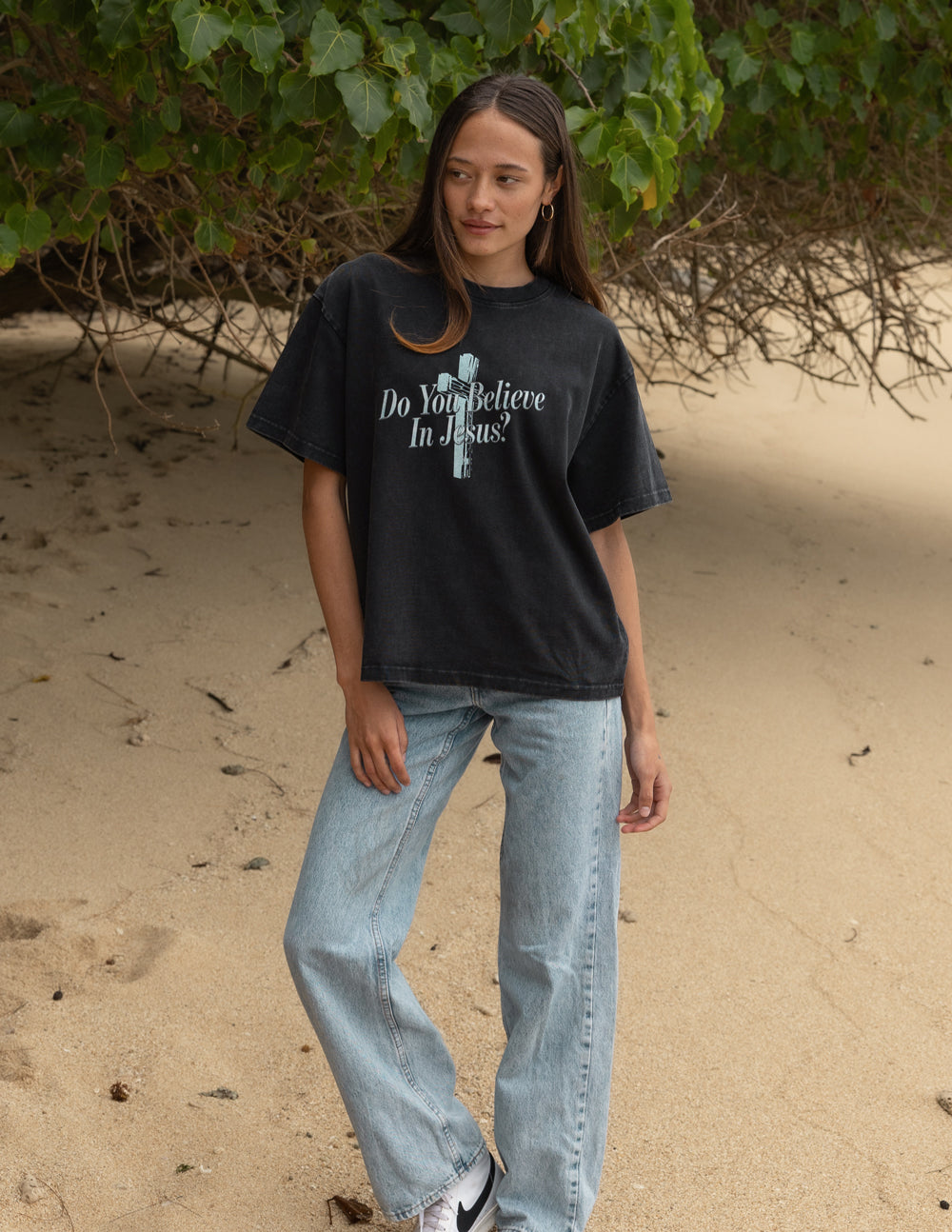 Elevated Faith Do You Believe in Jesus Heavyweight Tee - AVBL MRKT (3)