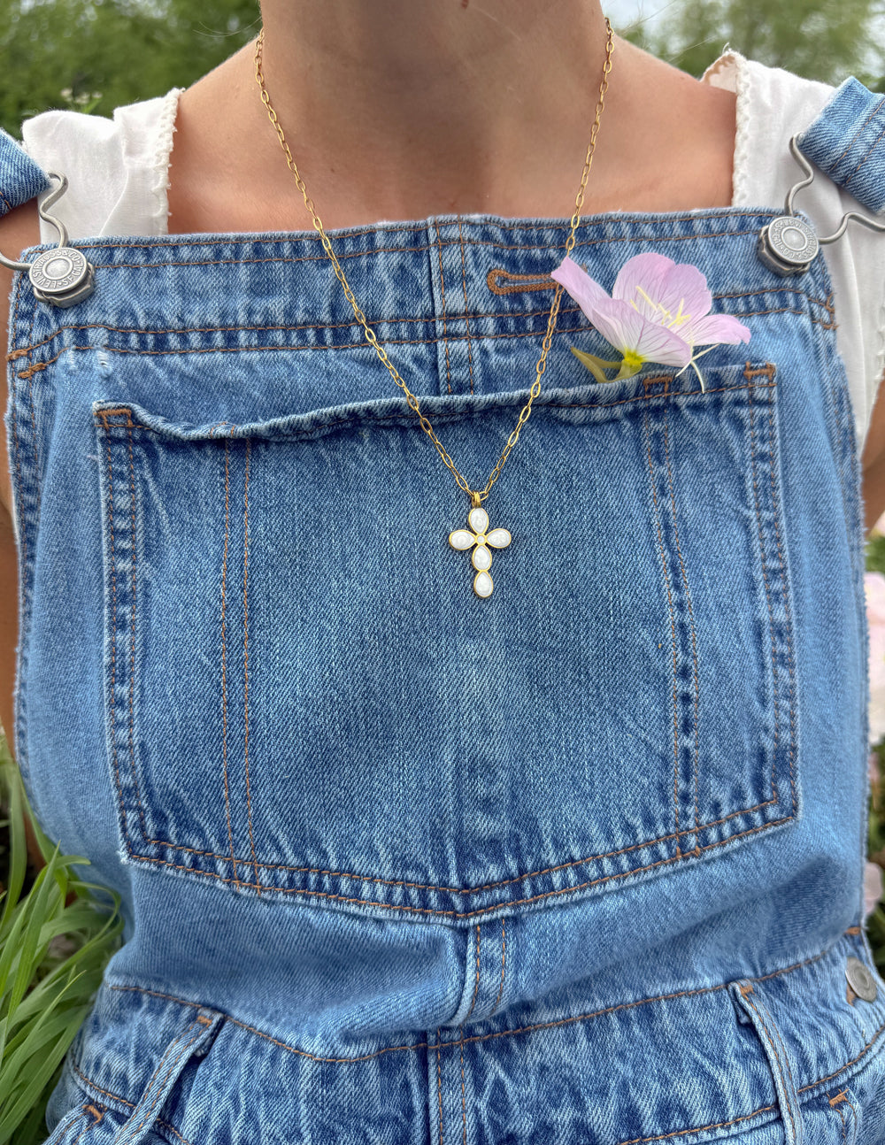 Elevated Faith Eternal Light Cross Paperclip Chain Necklace - AVBL MRKT (2)