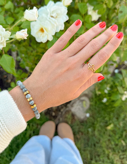 Elevated Faith Faith Hope Love Bracelet - AVBL MRKT (3)