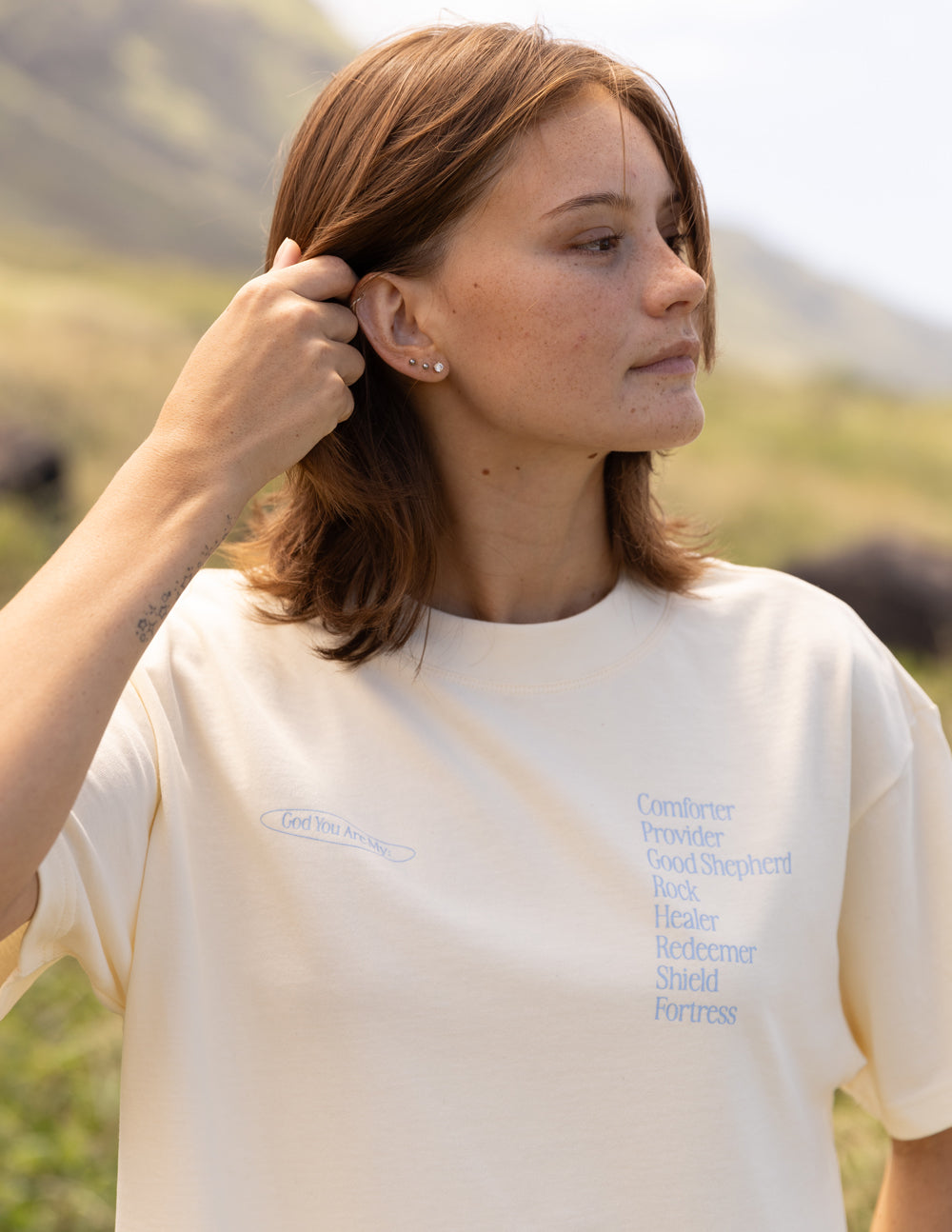Elevated Faith God Is My Everything Unisex Tee - AVBL MRKT (5)