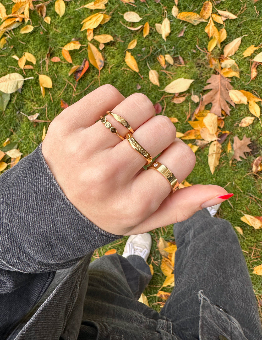 Elevated Faith God Letter Ring - AVBL MRKT (4)