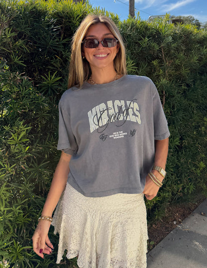 Elevated Faith God of Miracles Cropped Women's Tee - AVBL MRKT (2)