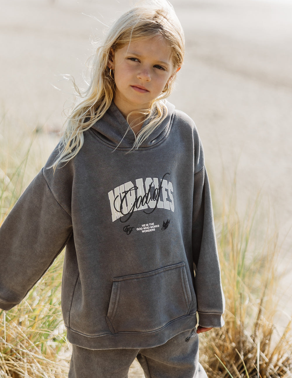 Elevated Faith God of Miracles Kids Hoodie - AVBL MRKT (3)