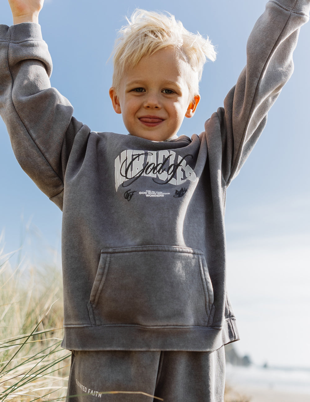 Elevated Faith God of Miracles Kids Hoodie - AVBL MRKT (5)
