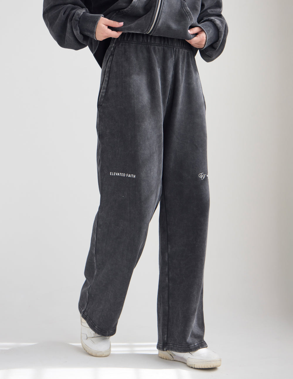 Elevated Faith God of Miracles Wide Leg Sweatpant - AVBL MRKT (5)