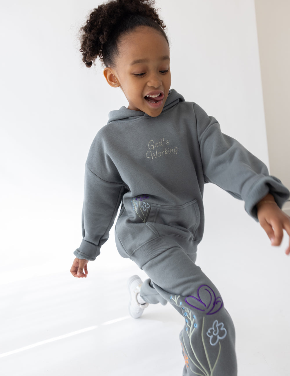 Elevated Faith God's Still Working Kids Hoodie - AVBL MRKT (4)