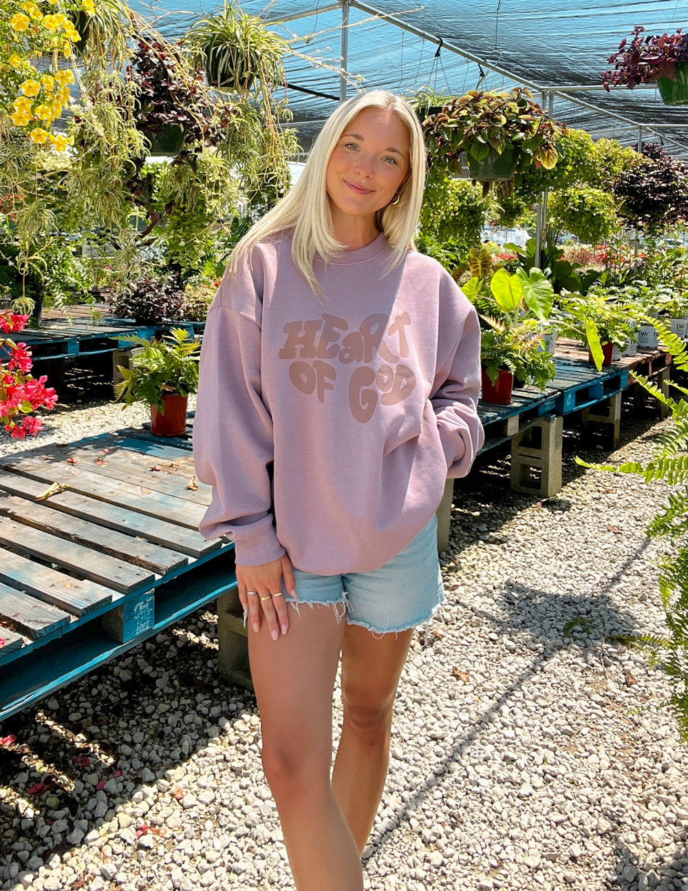Elevated Faith Heart of God Unisex Crewneck - AVBL MRKT (4)