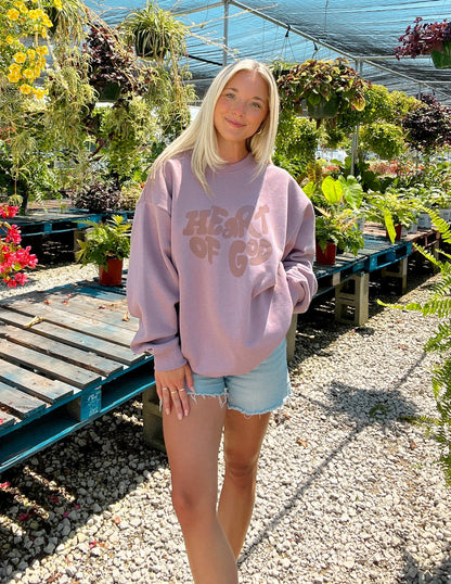 Elevated Faith Heart of God Unisex Crewneck - AVBL MRKT (4)
