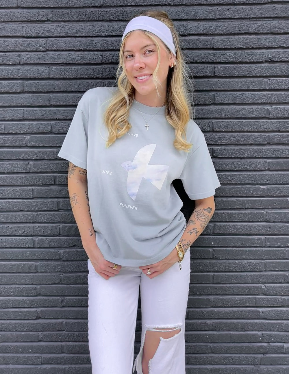 Elevated Faith His Love Endures Forever Heavyweight Tee - AVBL MRKT (6)