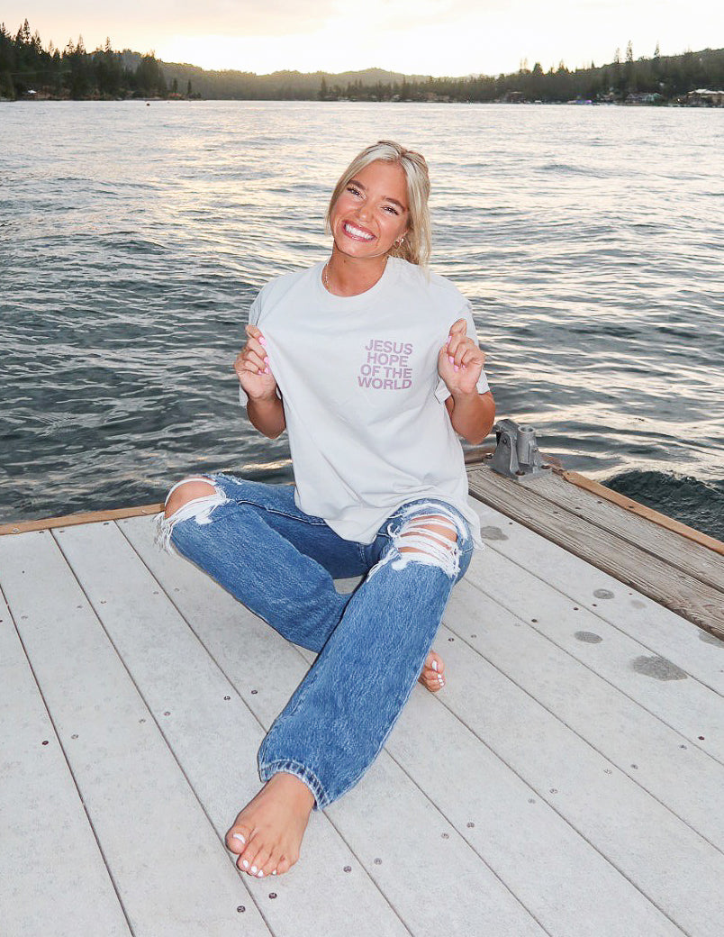 Elevated Faith Hope of the World Unisex Tee - AVBL MRKT (6)