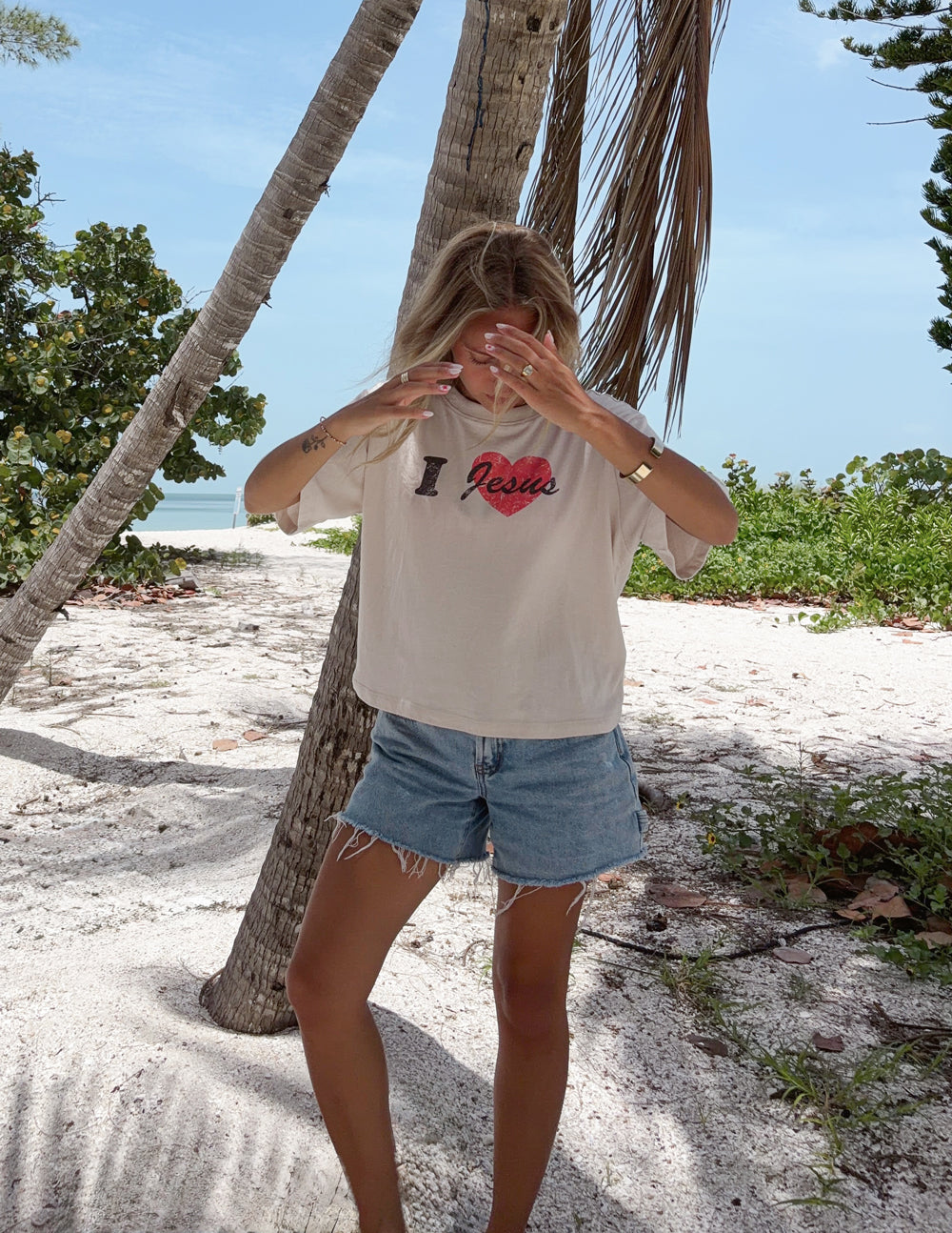 Elevated Faith I Love Jesus Cropped Women's Tee - AVBL MRKT (4)