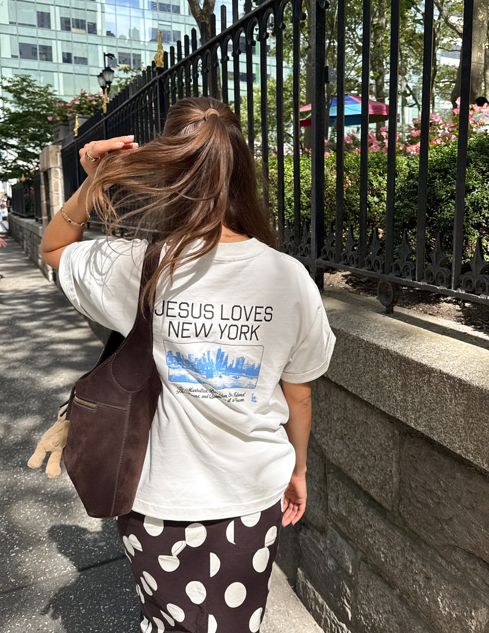 Elevated Faith Jesus Loves New York Heavyweight Tee - AVBL MRKT (7)