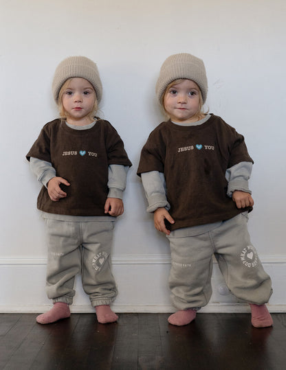 Elevated Faith Jesus Loves You Kids Tee - AVBL MRKT (11)