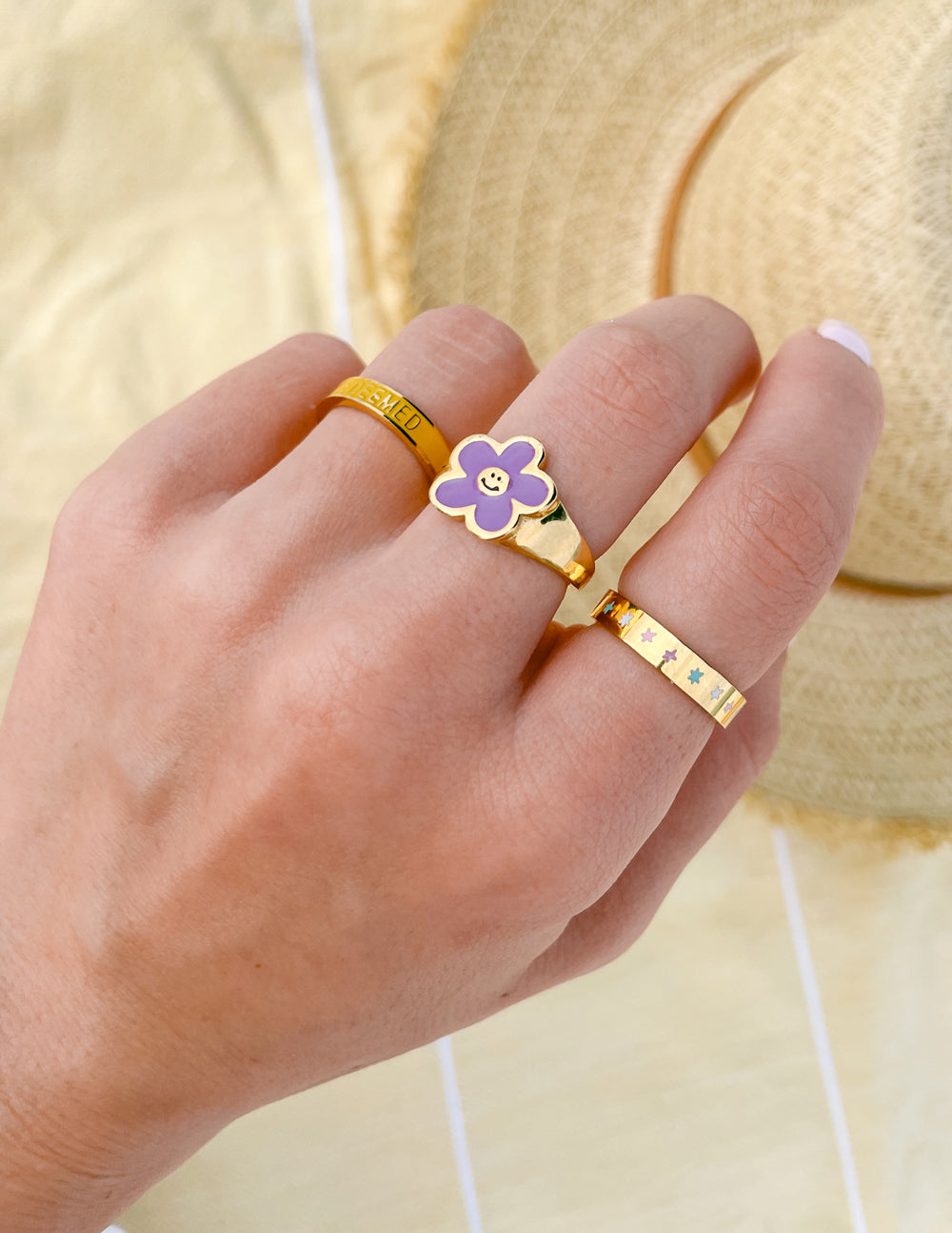 Elevated Faith Lavender Smiley Flower Ring - AVBL MRKT (2)