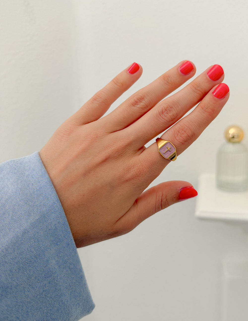 Elevated Faith Lilac Enamel Cross Ring - AVBL MRKT (5)