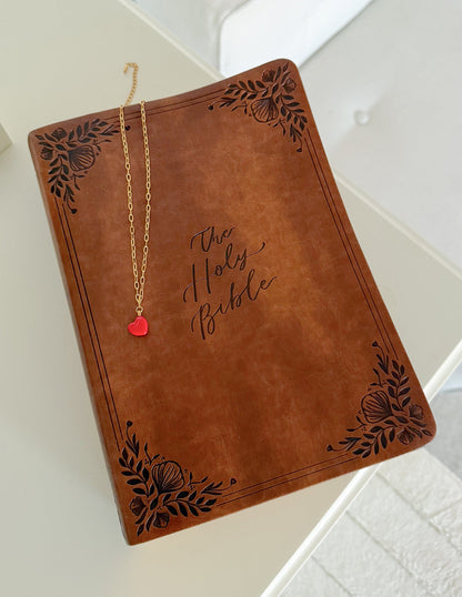 Elevated Faith Love Paperclip Chain Necklace - AVBL MRKT (3)