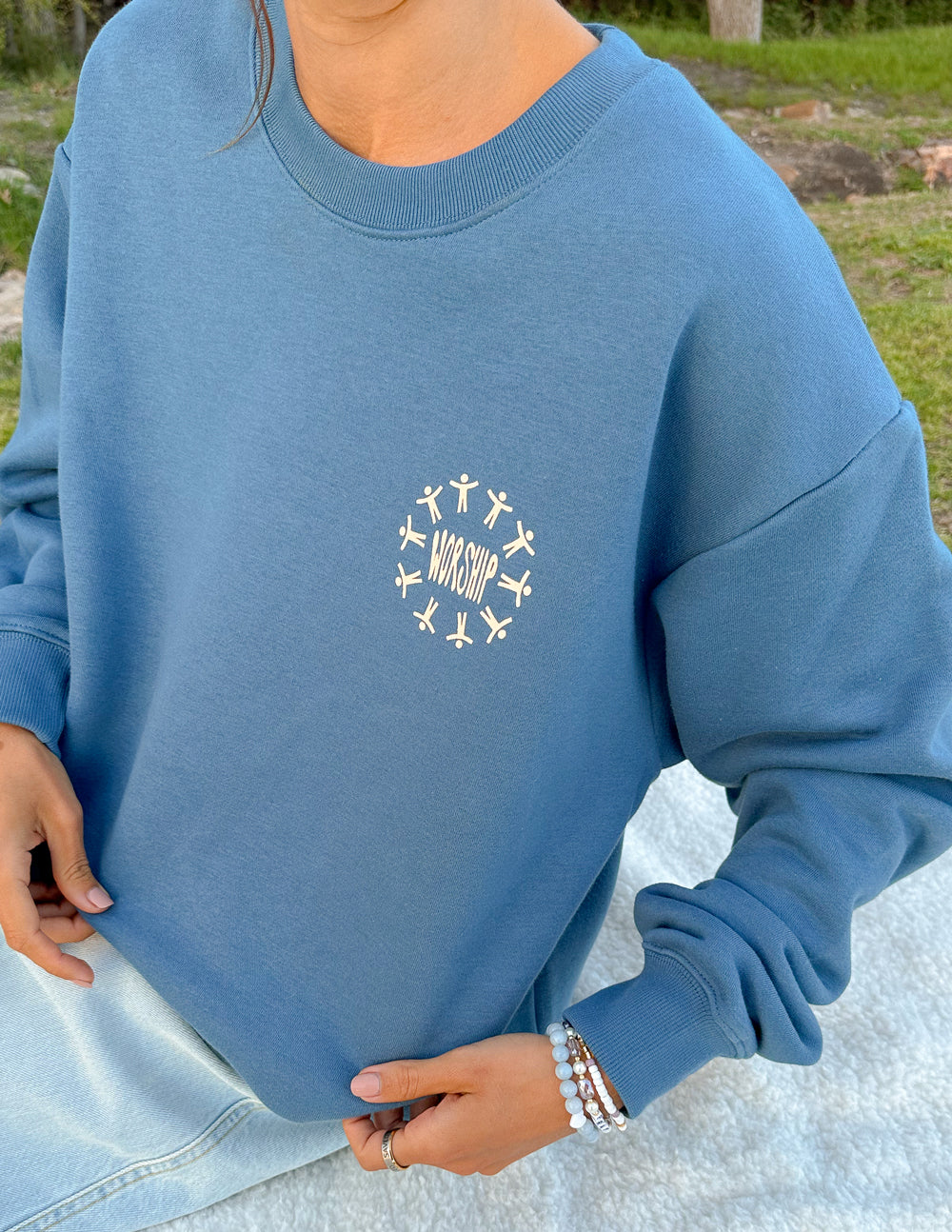 Elevated Faith Made to Worship Unisex Crewneck - AVBL MRKT (6)