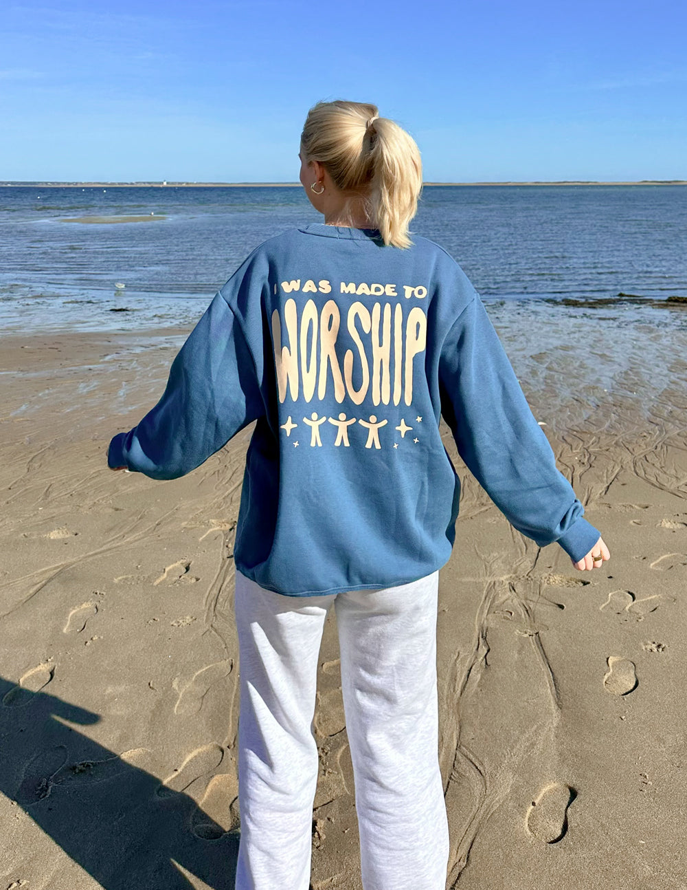 Elevated Faith Made to Worship Unisex Crewneck - AVBL MRKT (9)