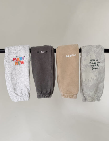 Elevated Faith Mystery Kids Sweatpant - AVBL MRKT (3)