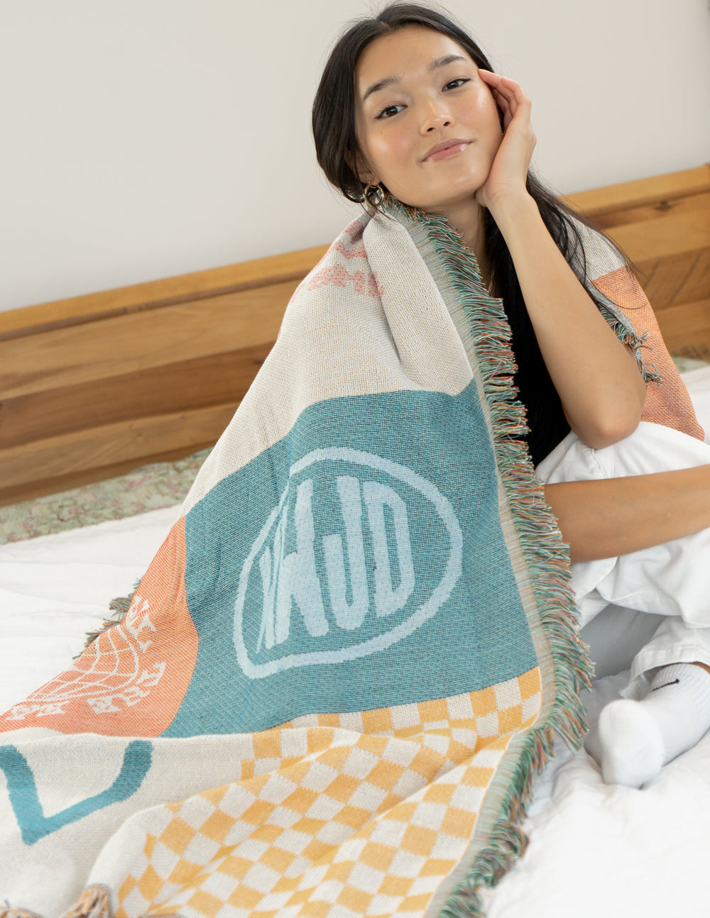 Elevated Faith Patchwork Throw Blanket - AVBL MRKT (4)