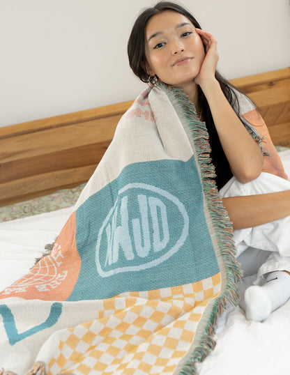 Elevated Faith Patchwork Throw Blanket - AVBL MRKT (4)