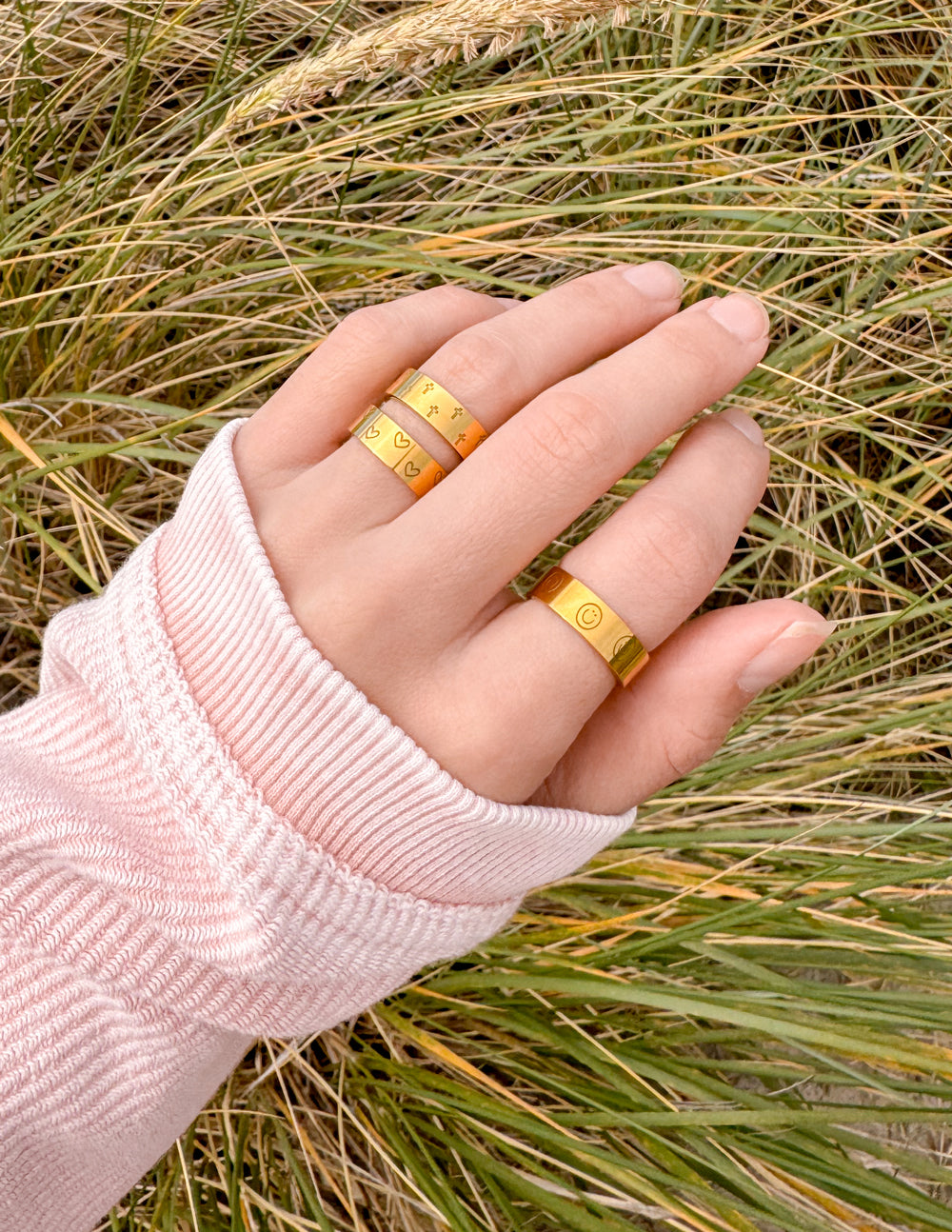 Elevated Faith Peace Engraved Ring Set - AVBL MRKT (4)