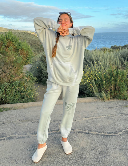 Elevated Faith Perfect Love Unisex Sweatpant - AVBL MRKT (6)