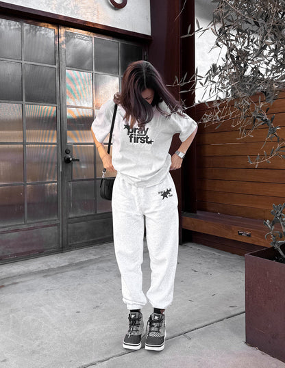 Elevated Faith Pray First Heavyweight Tee - AVBL MRKT (2)