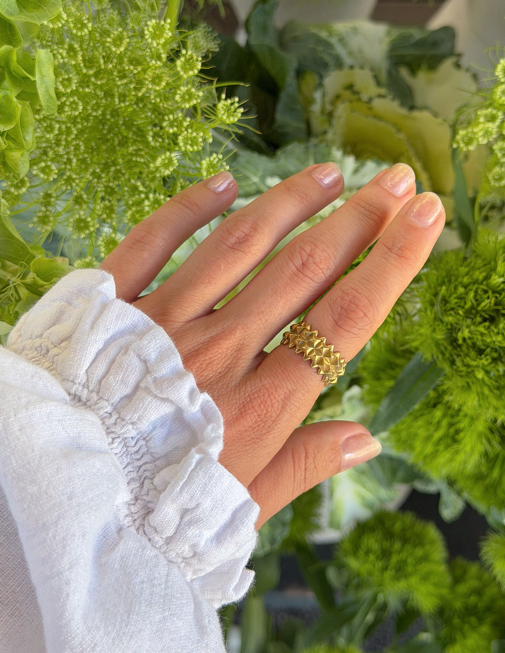 Elevated Faith Shield of Faith Ring - AVBL MRKT (2)