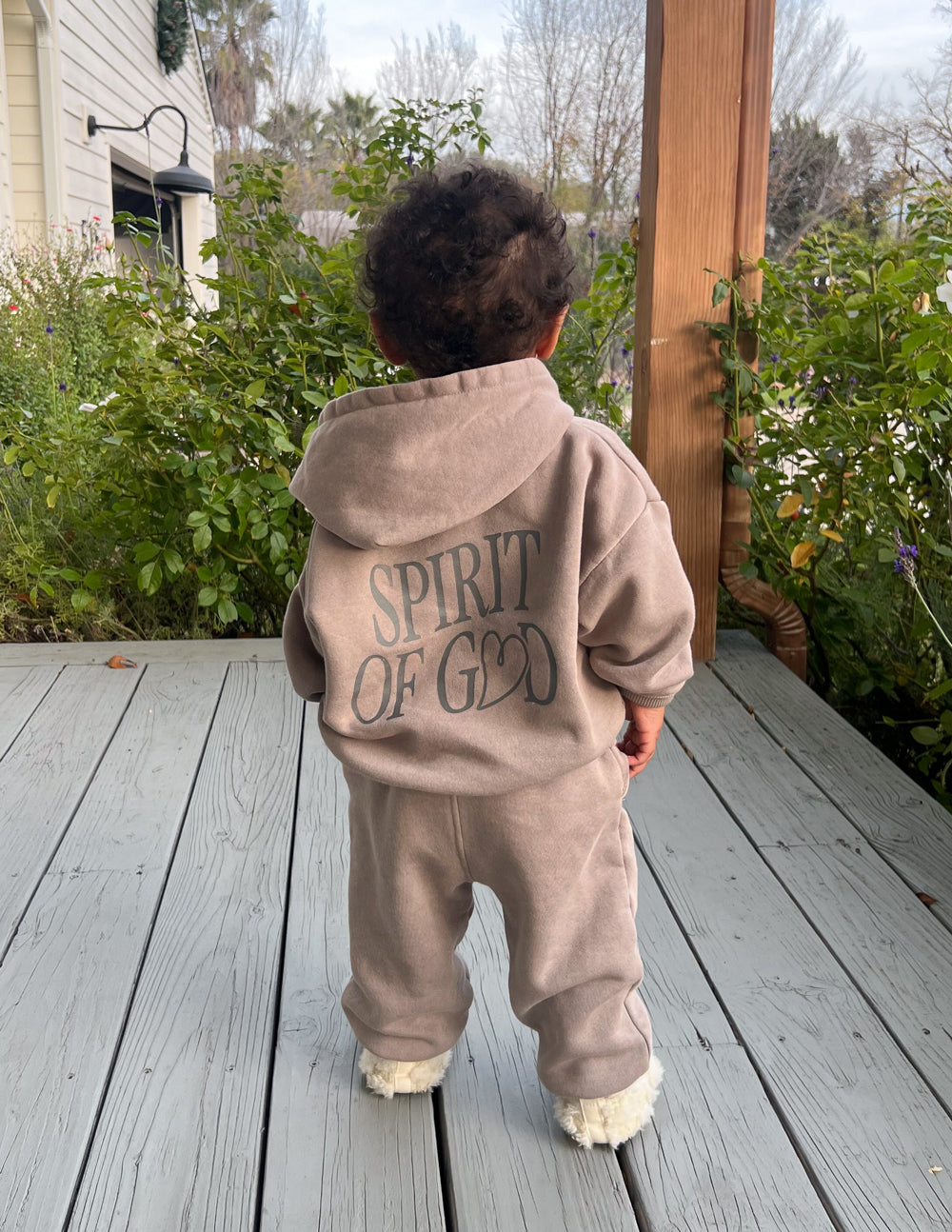 Elevated Faith Spirit of God Kids Hoodie - AVBL MRKT (10)
